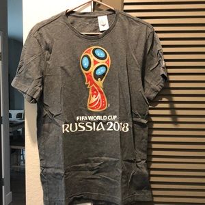 Adidas World Cup Russia 2018 T-shirt men’s medium
